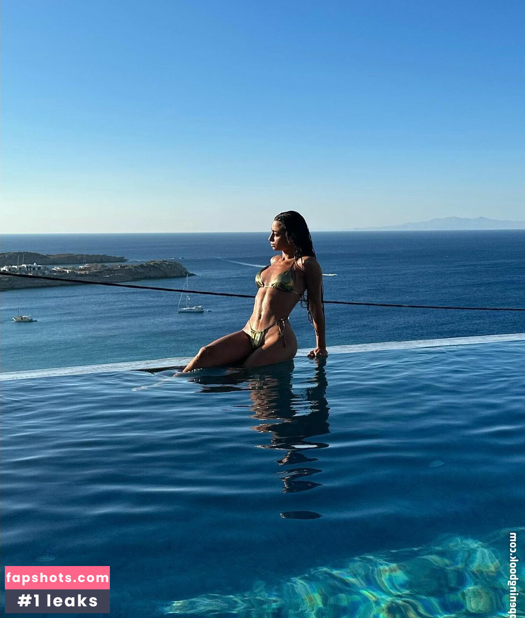 Melissa Santachiara gallery photo #25