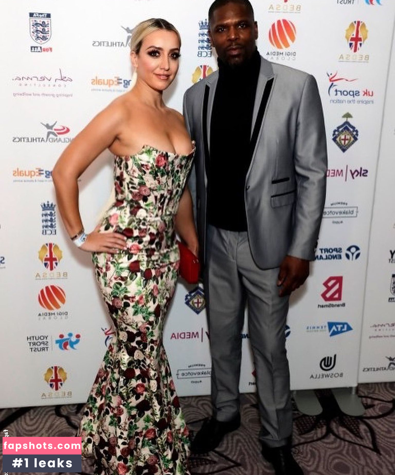 Melissa Takimoglu gallery photo #2