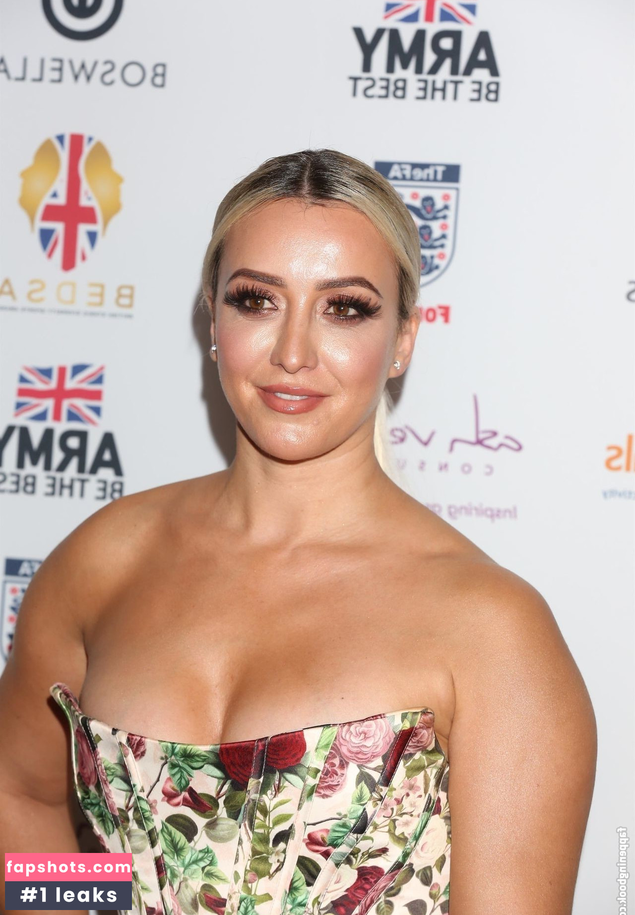 Melissa Takimoglu gallery photo #6