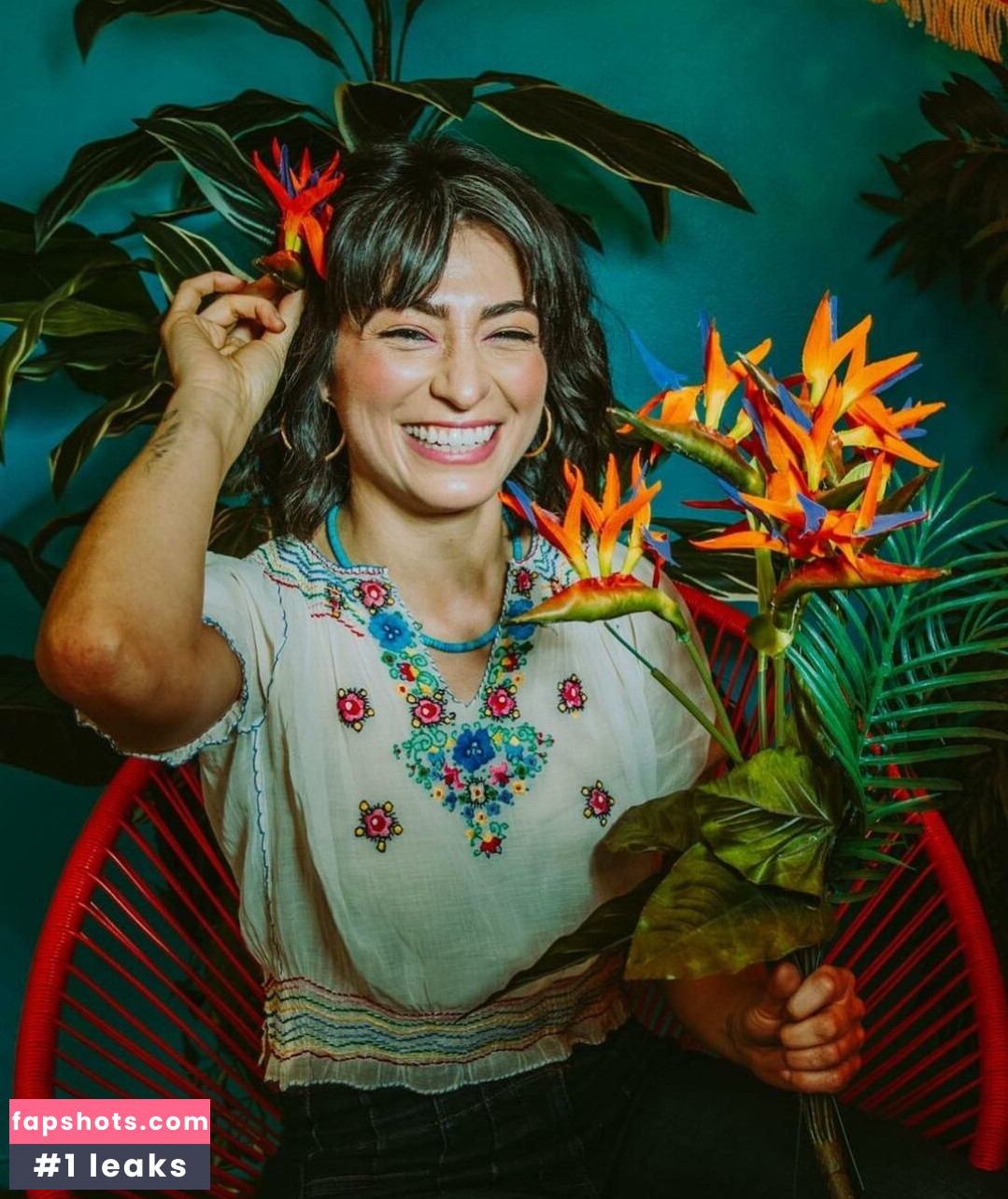 Melissa Villasenor gallery photo #3