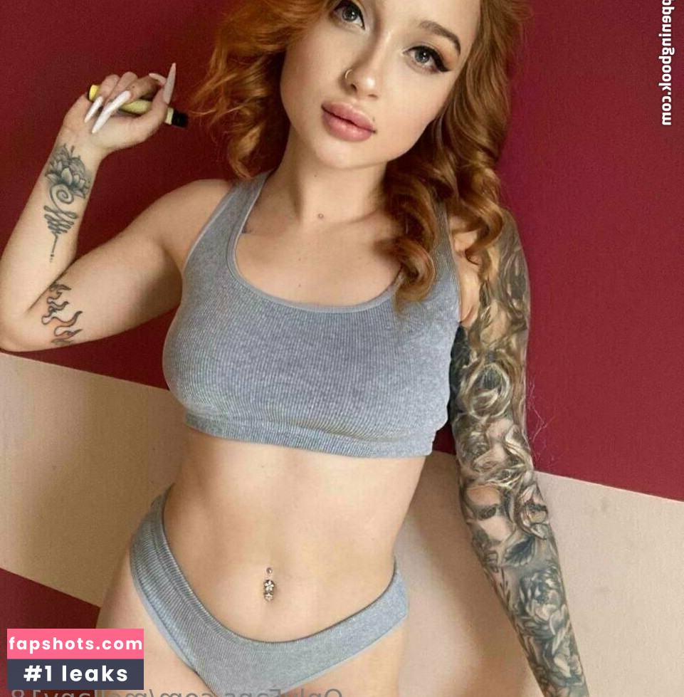 mellany18 gallery photo #2