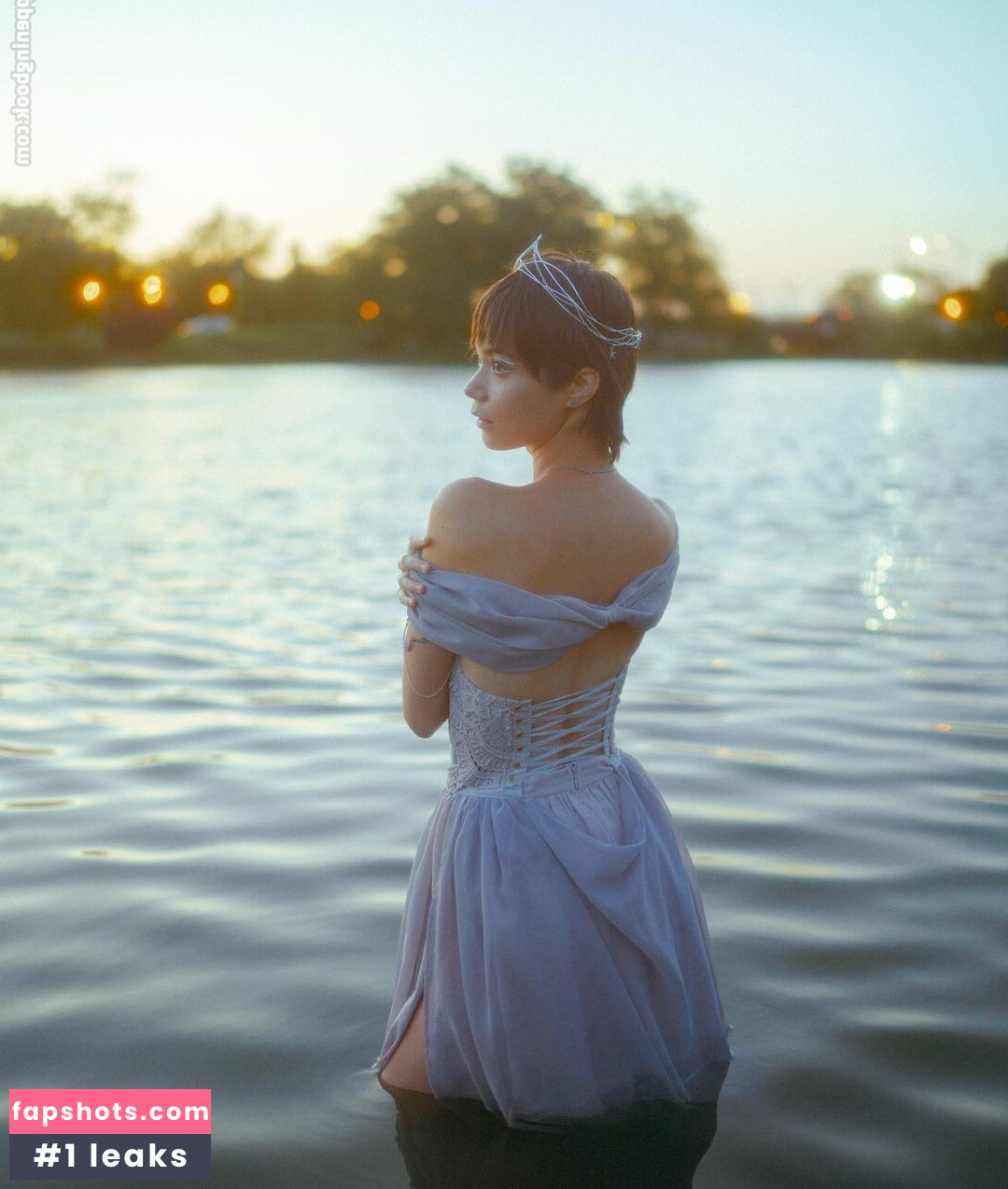 Melodi Flack gallery photo #3