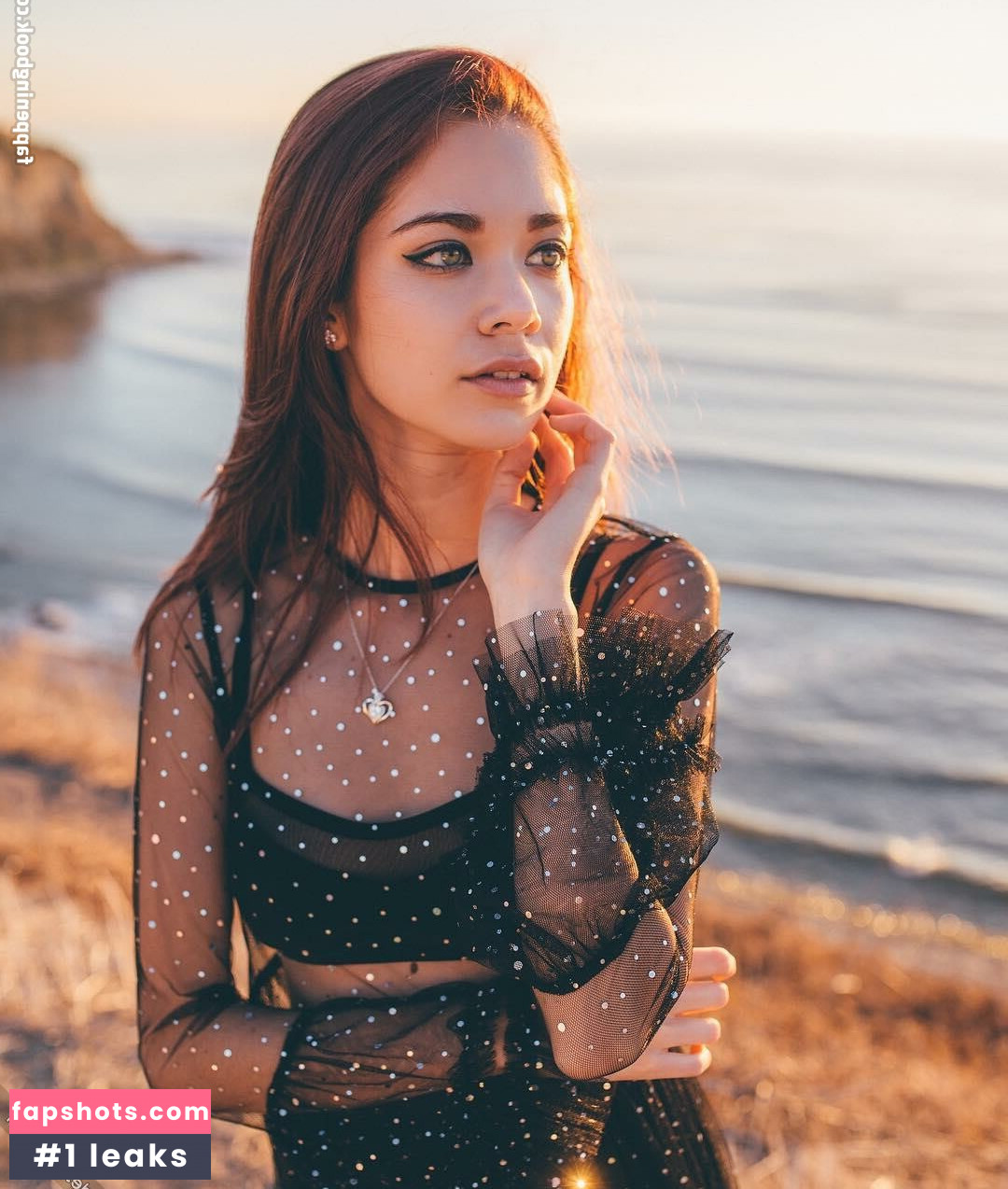 Melodi Flack gallery photo #23