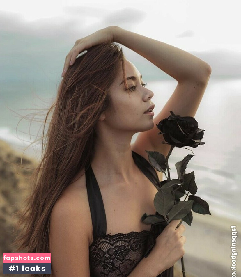 Melodi Flack gallery photo #28