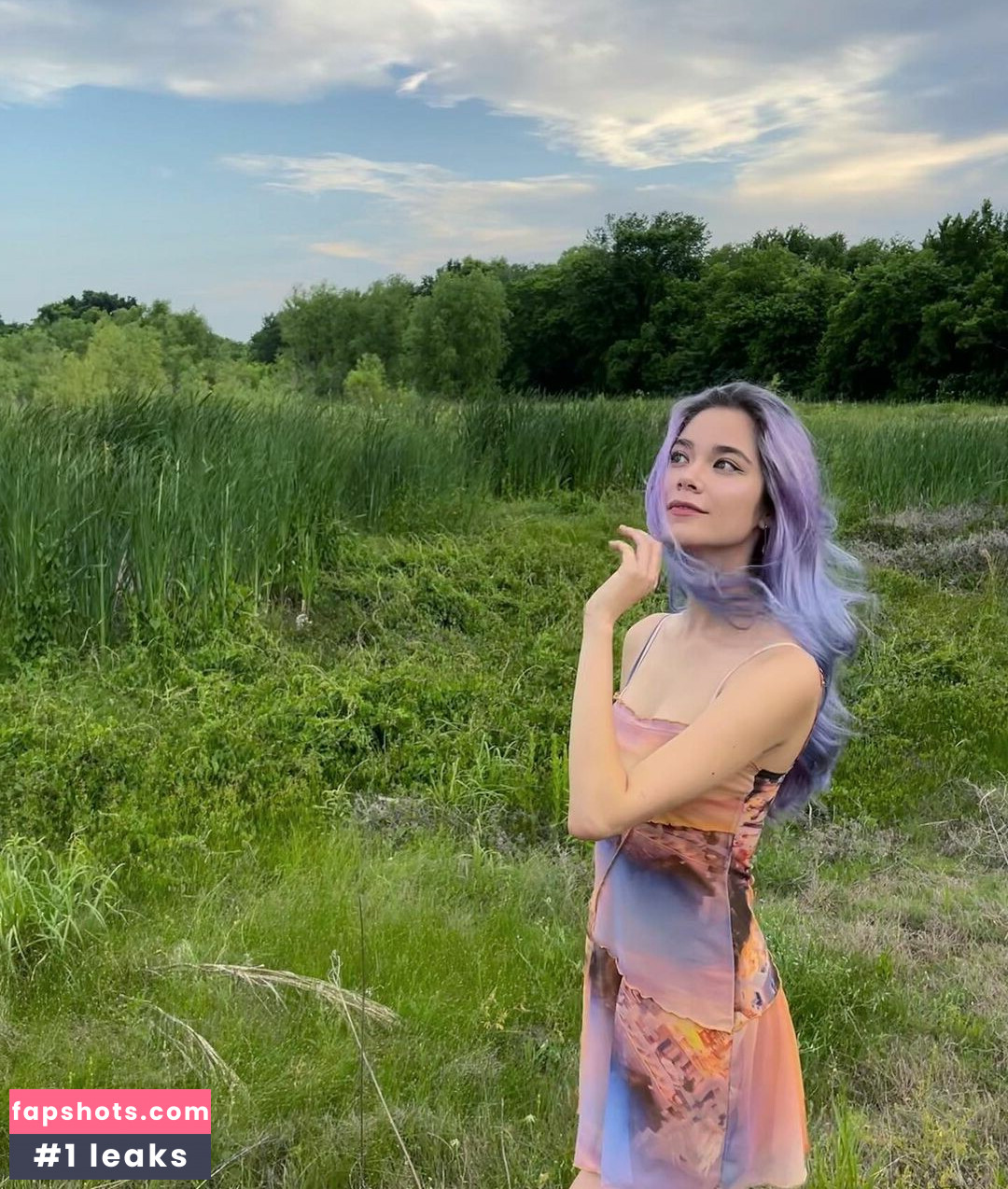 Melodi Flack gallery photo #7