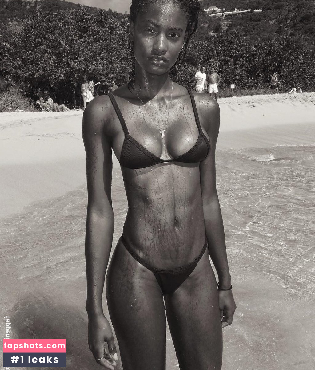 Melodie Monrose Nude Leaks OnlyFans Photos #19 - LeakJerk