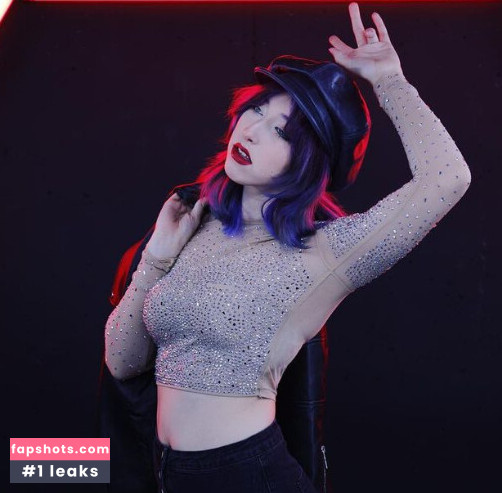 Melody Cristea gallery photo #4