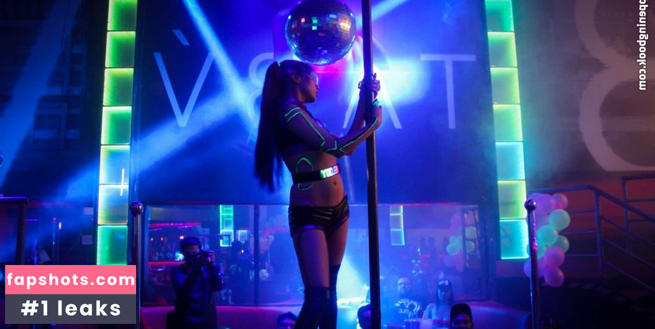 Melody Mew gallery photo #40