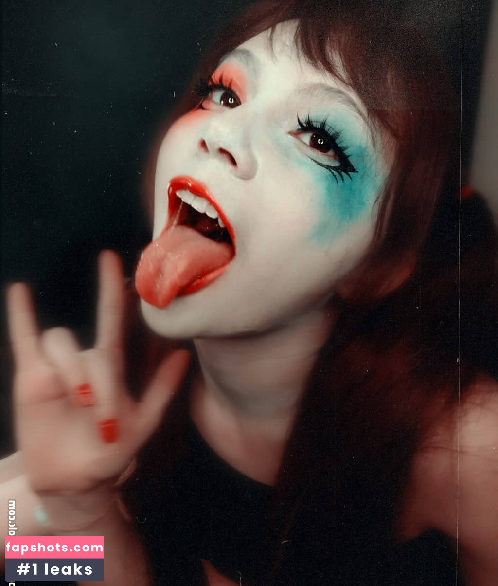 Melody Mew gallery photo #50