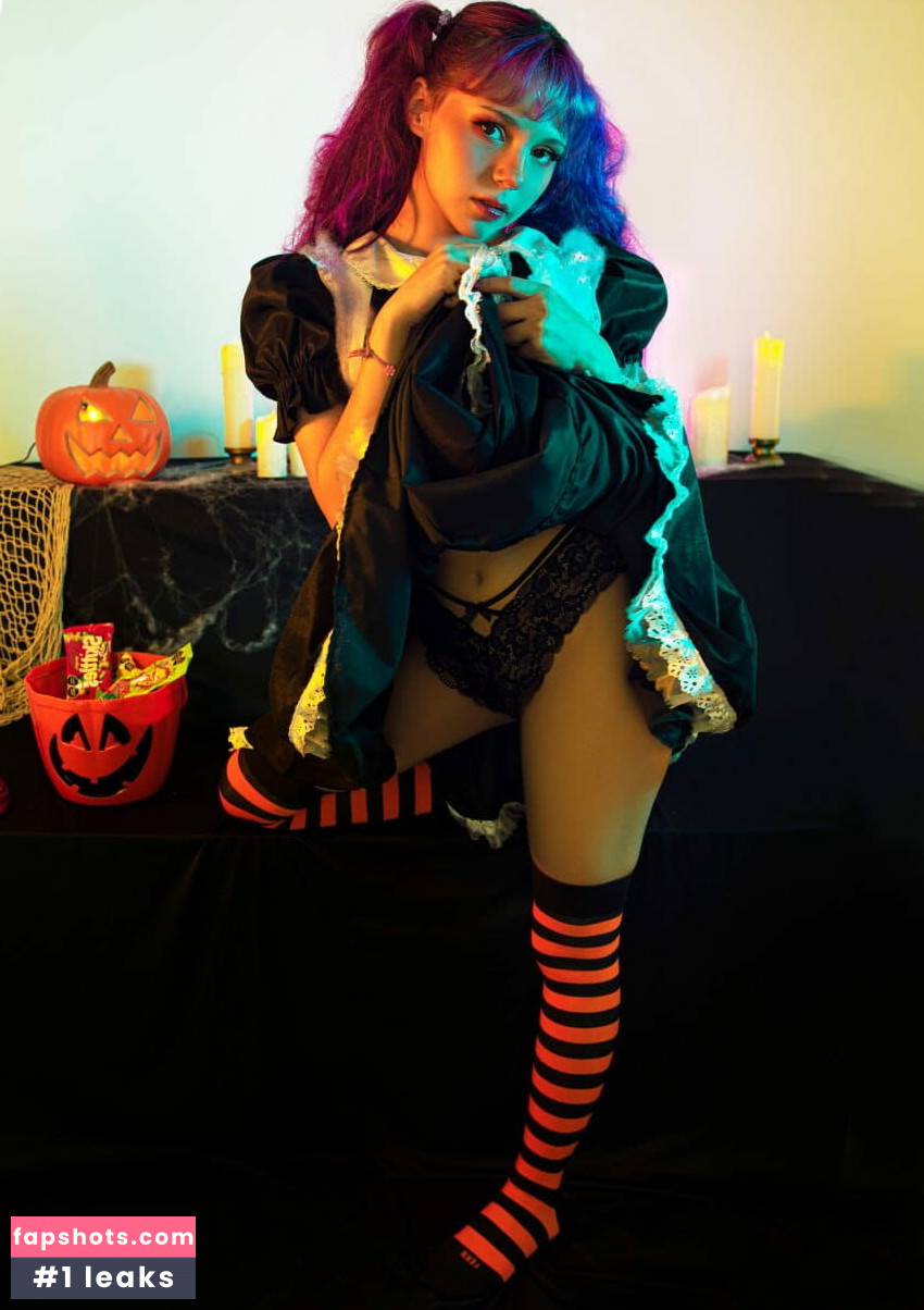 Melody Mew gallery photo #59