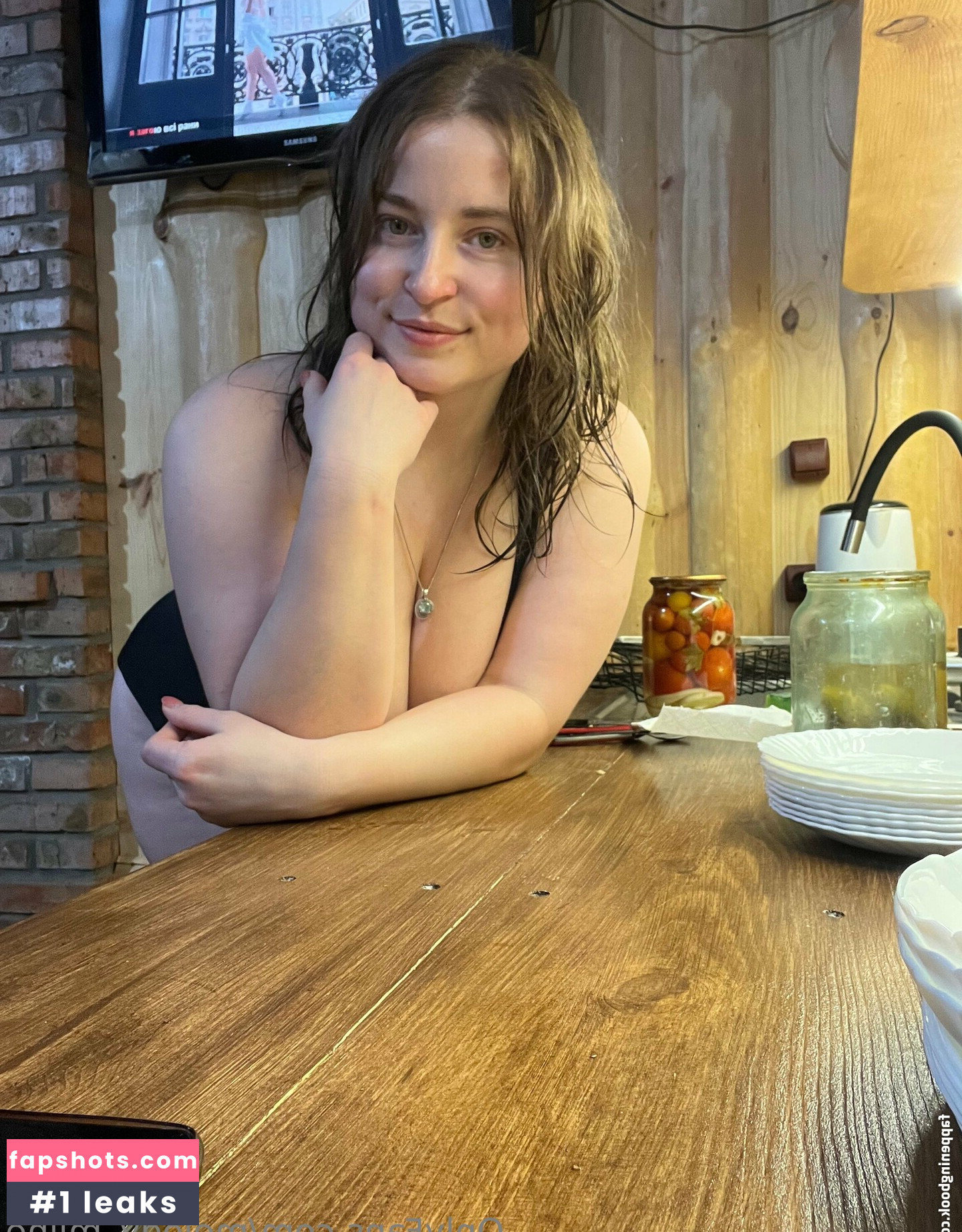 melody_milne nude babe gallery