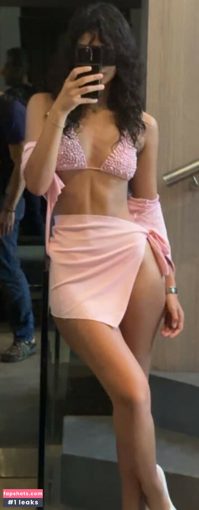 Melody Oz gallery photo #123