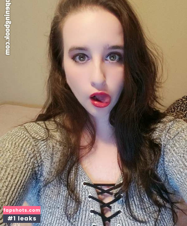 melody.tmw gallery photo #2