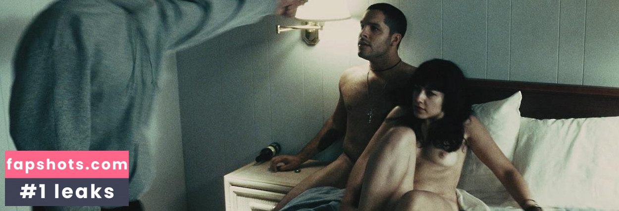 Melody Zara nude babe gallery