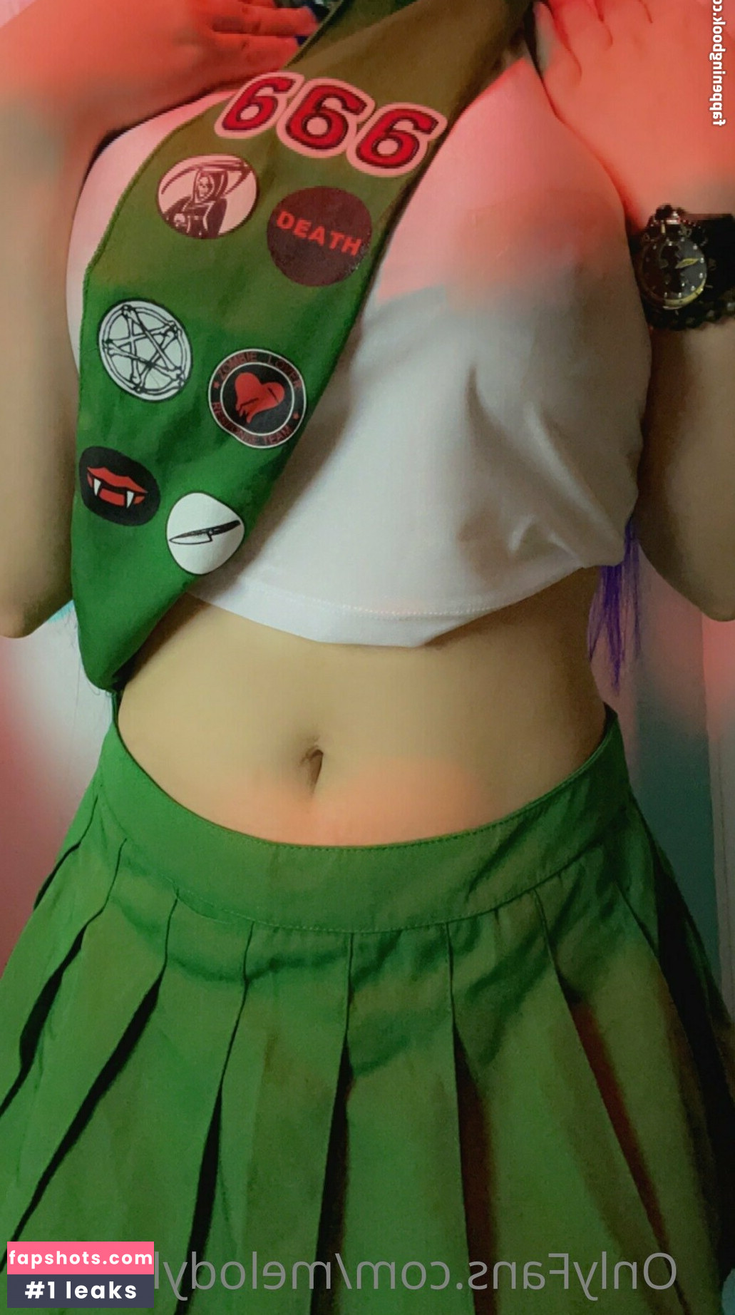 melodyluna92 gallery photo #26