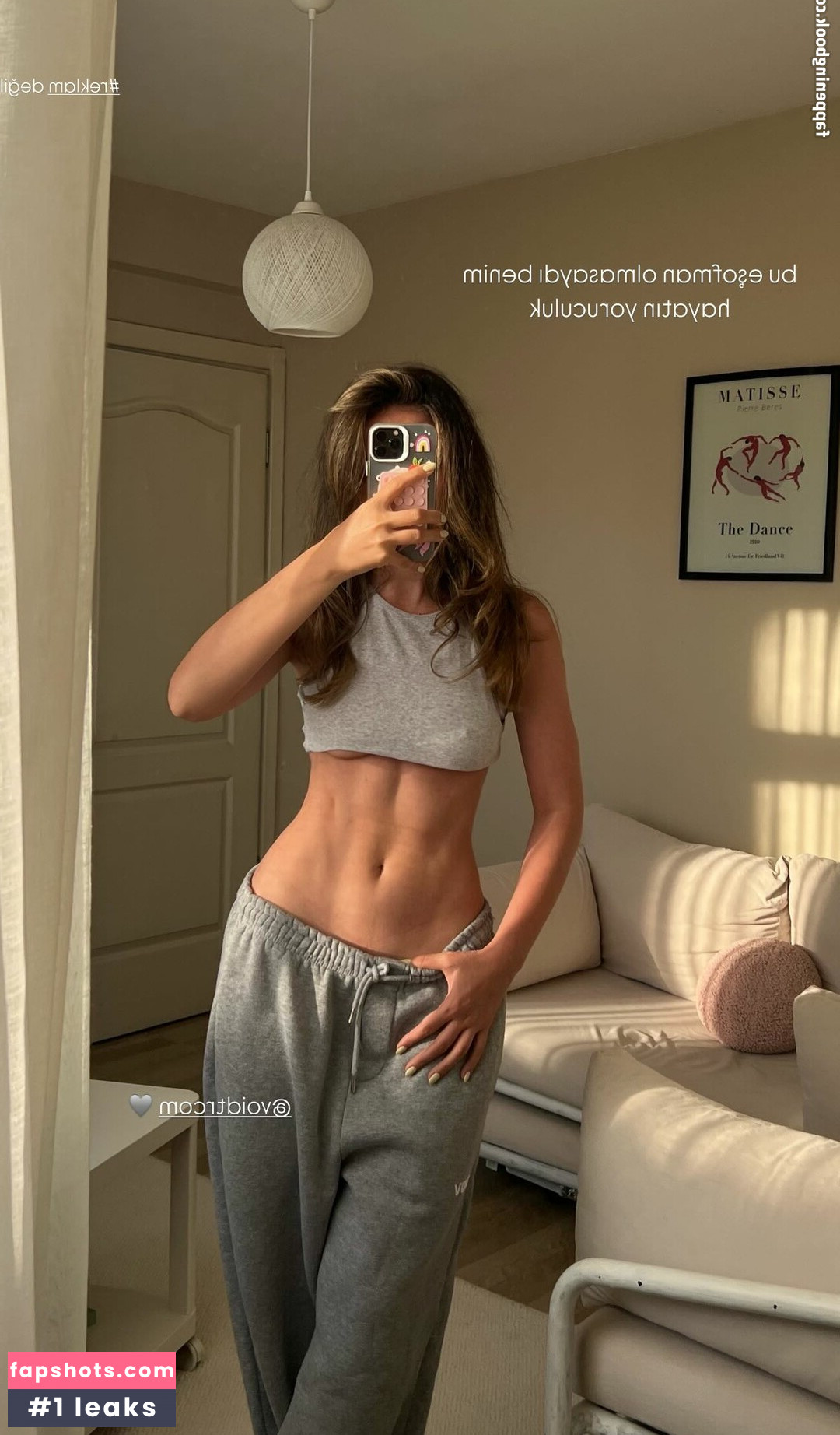 Meltem Koc gallery photo #2