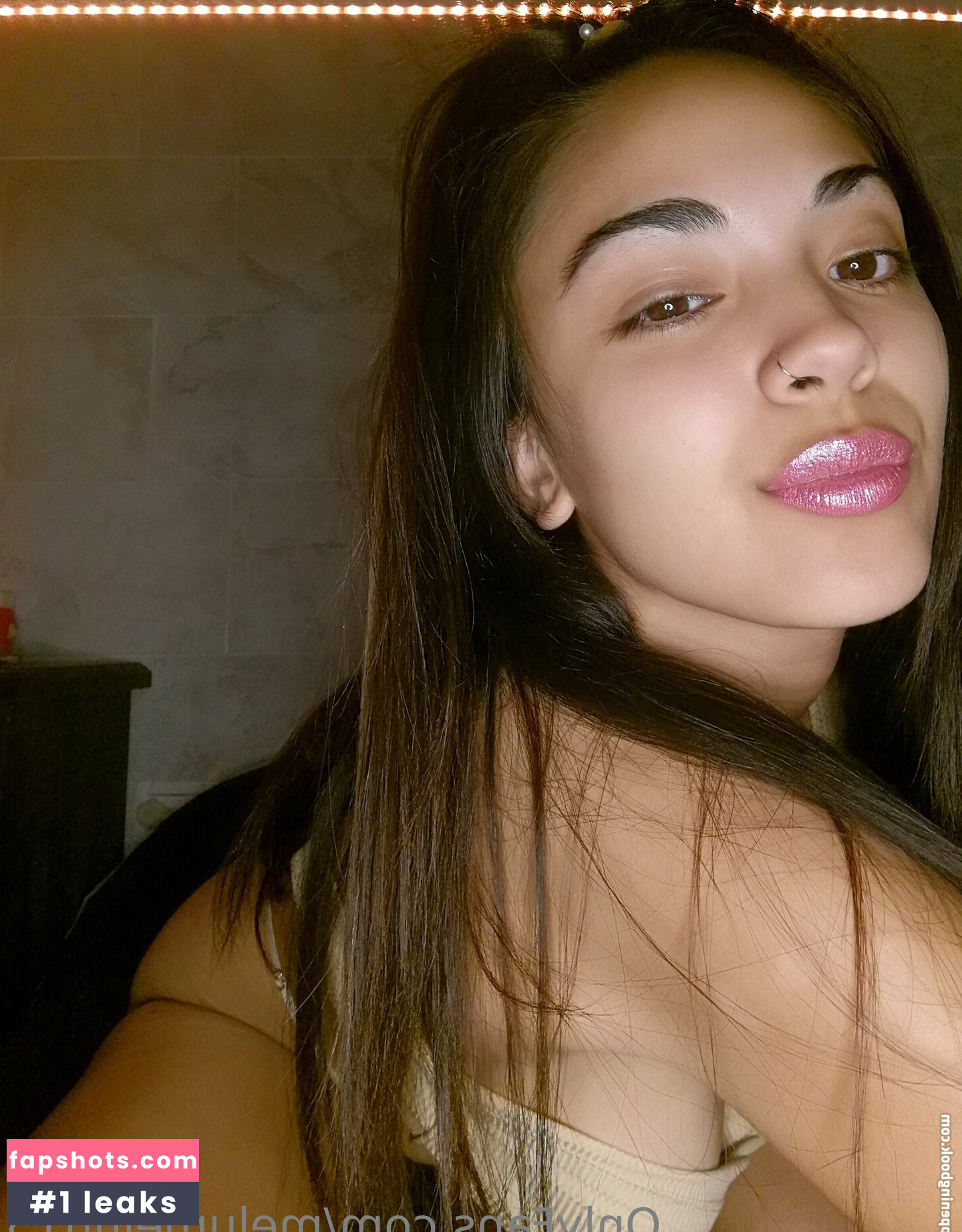 melumeluu15 gallery photo #16