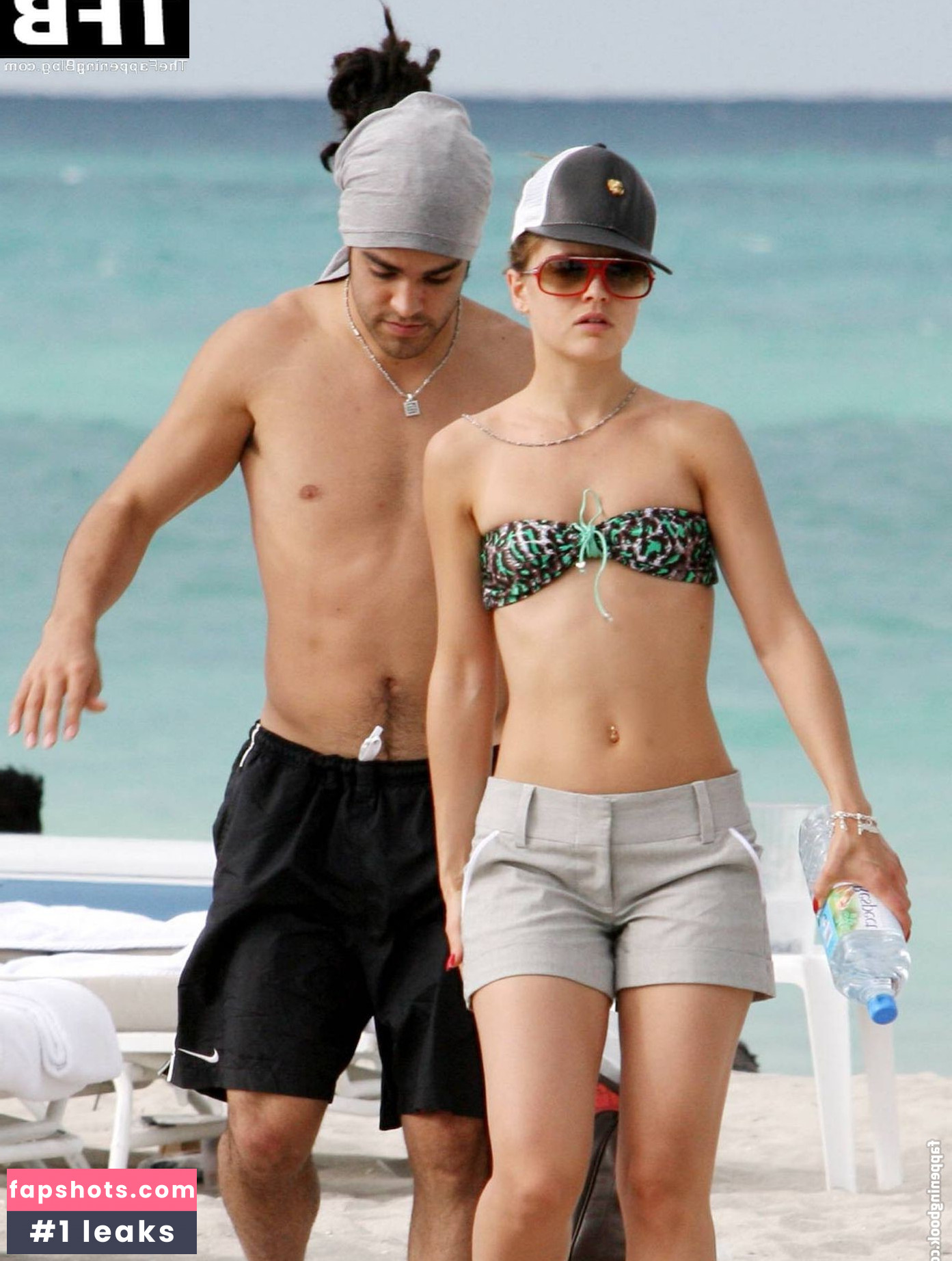 Mena Suvari Nude Leaks OnlyFans Photos #28 - LeakJerk