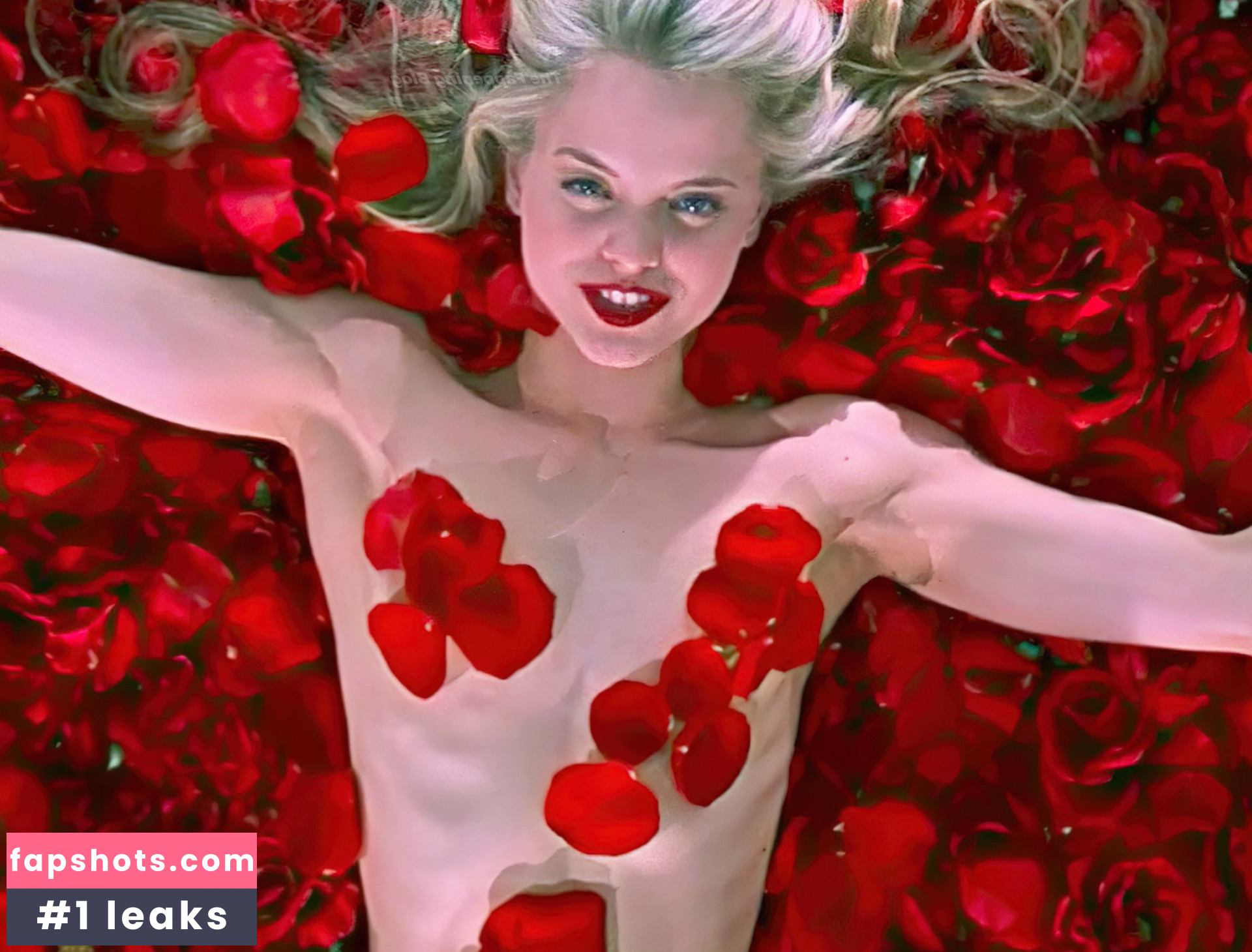 Mena Suvari Nude Leaks OnlyFans Photos #47 - LeakJerk