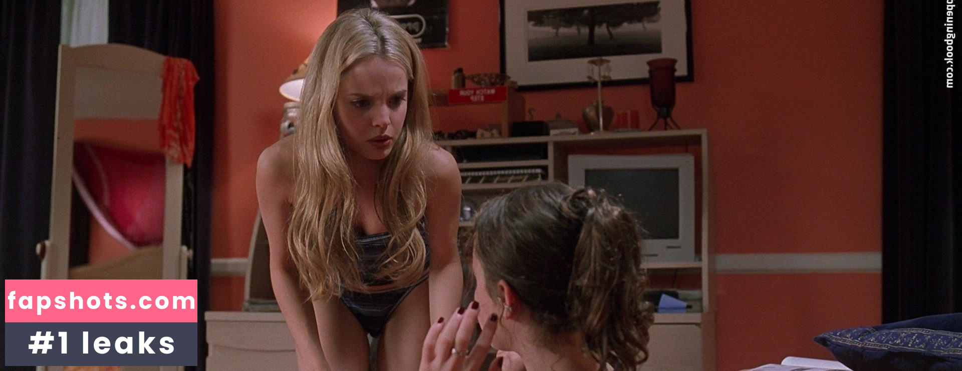 Mena Suvari Nude Leaks OnlyFans Photos #62 - LeakJerk