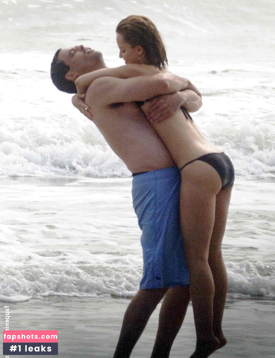 Mena Suvari Nude Leaks OnlyFans Photos #99 - LeakJerk