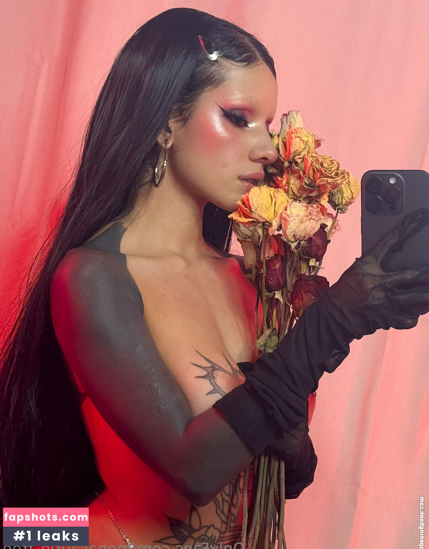 menasaurio_free gallery photo #31