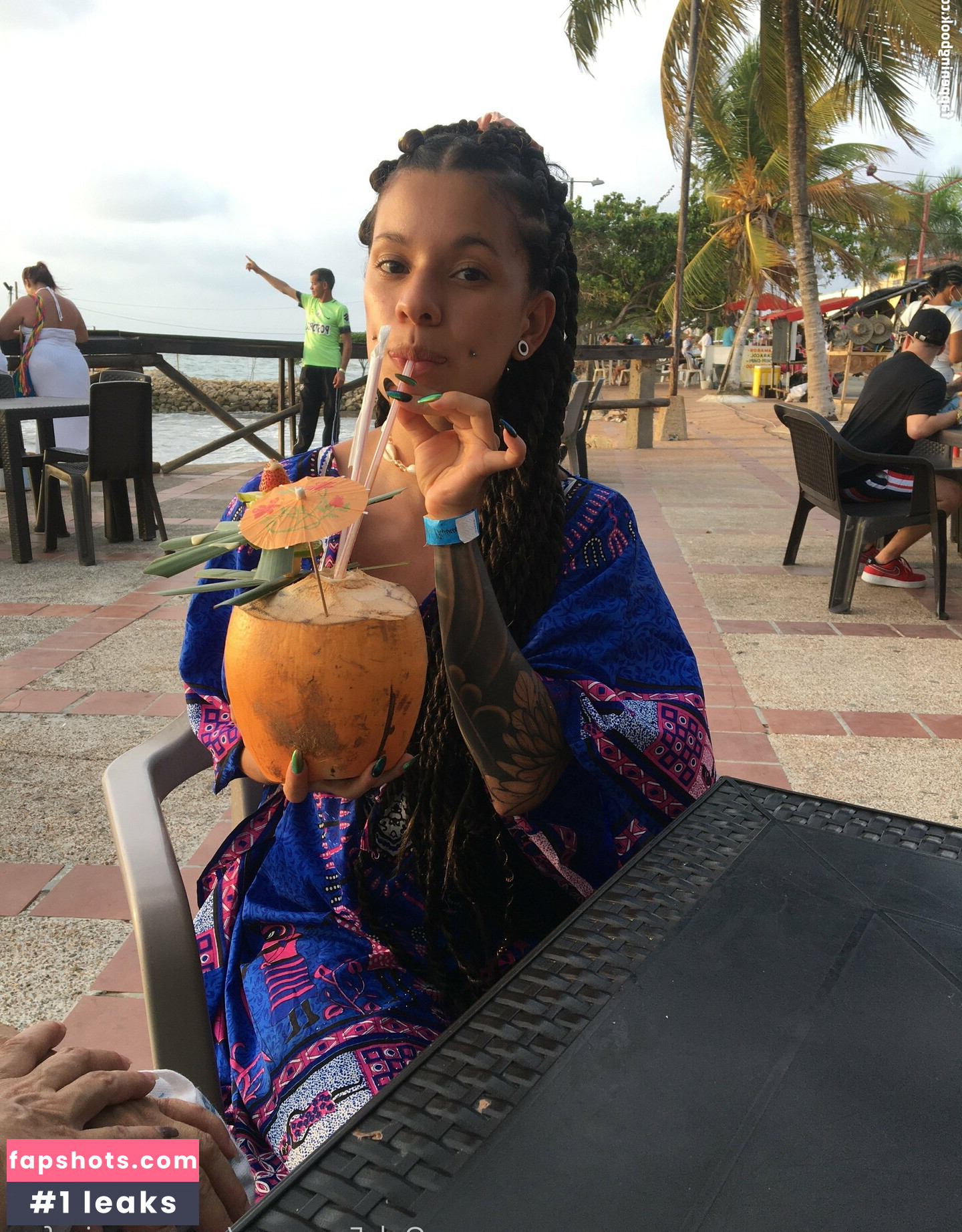 menasaurio_free gallery photo #70