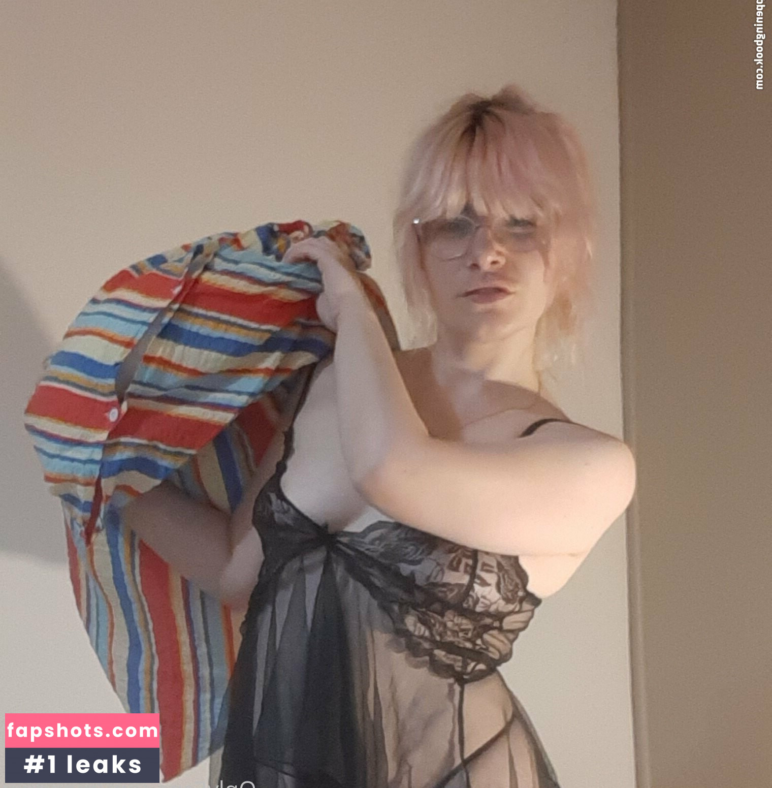 Mendeni gallery photo #29