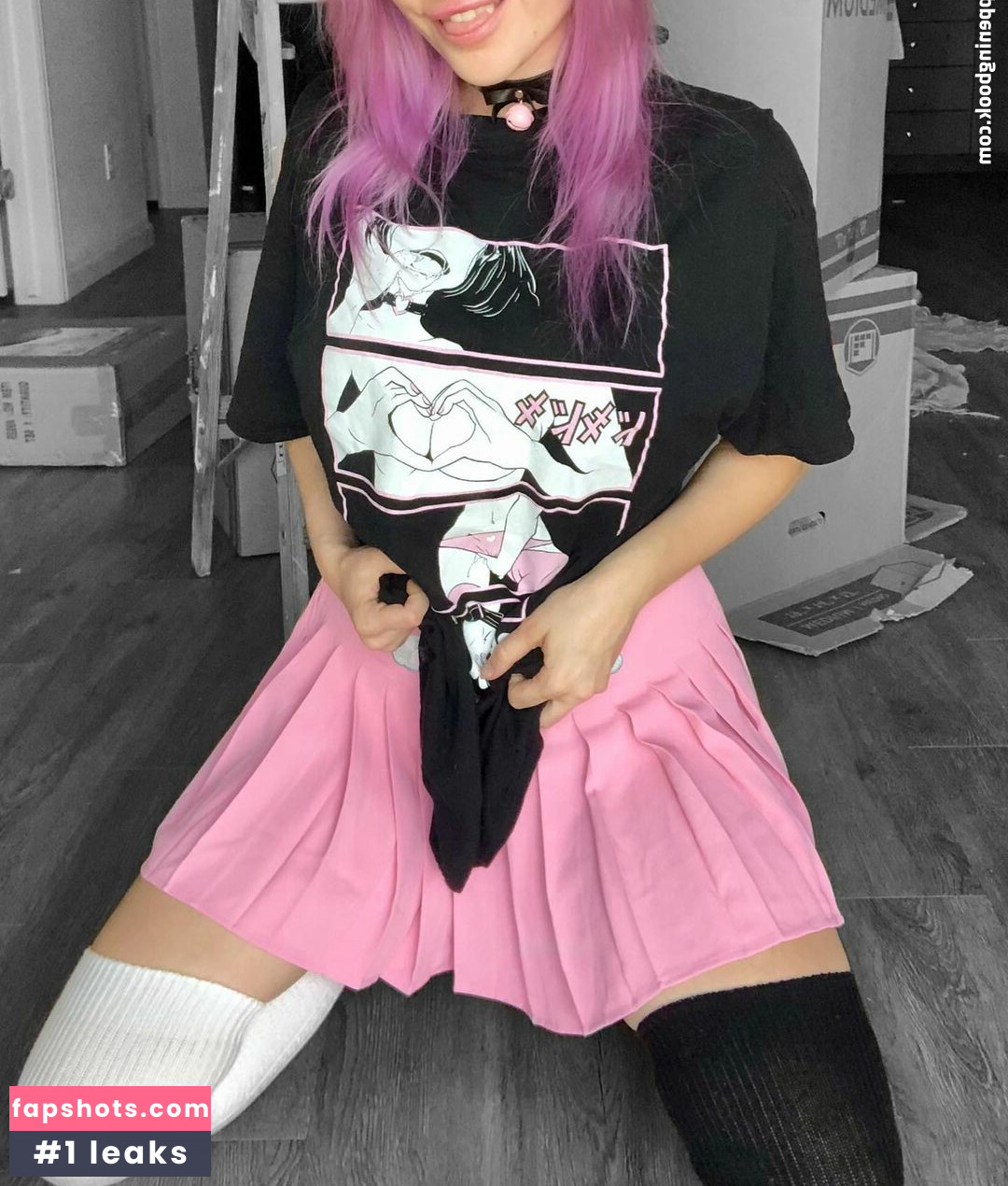 Meowdalyn gallery photo #8