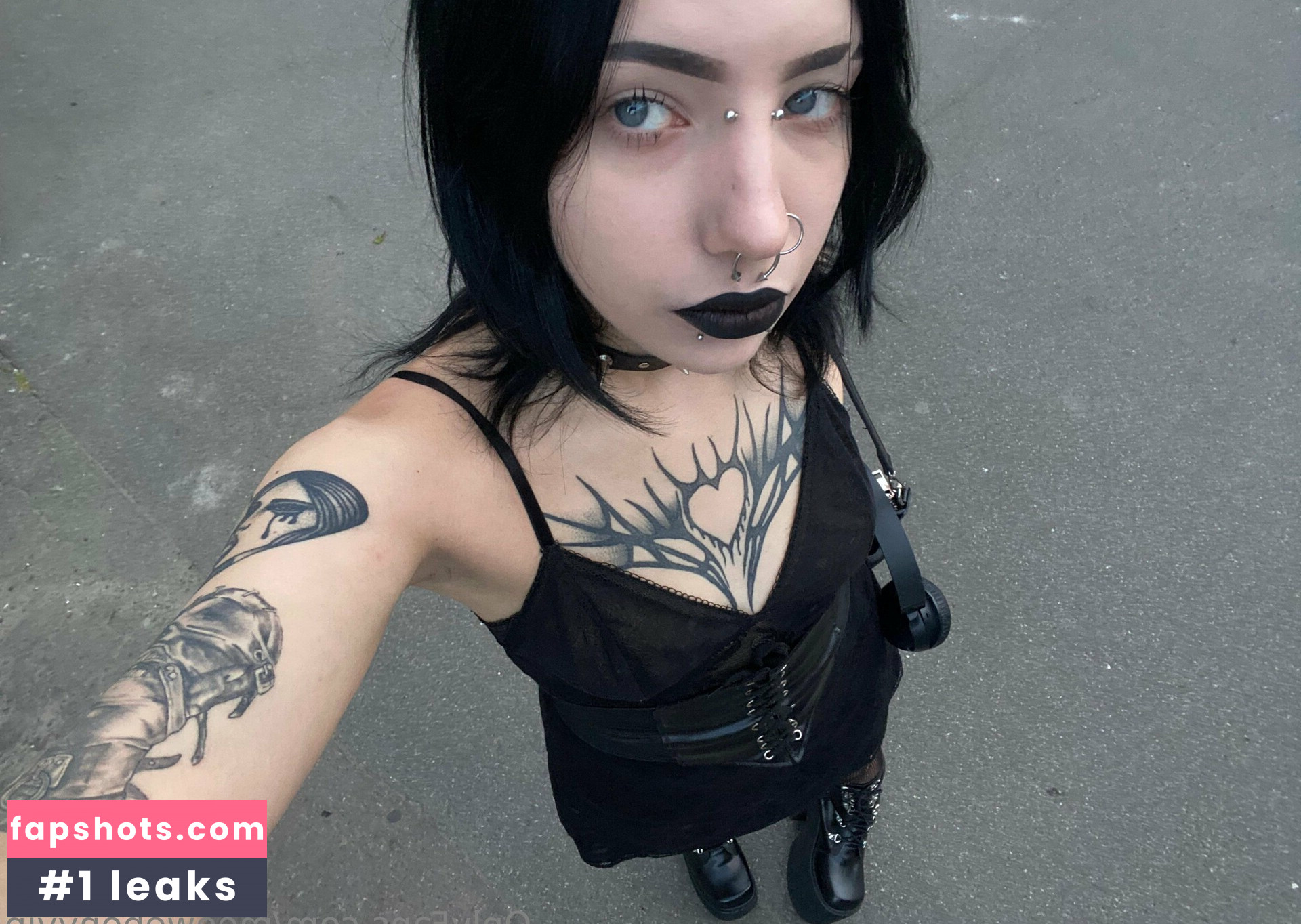 meowebonyvip gallery photo #3