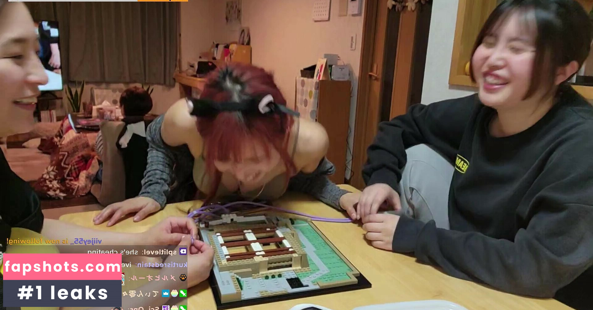 Meowko gallery photo #177