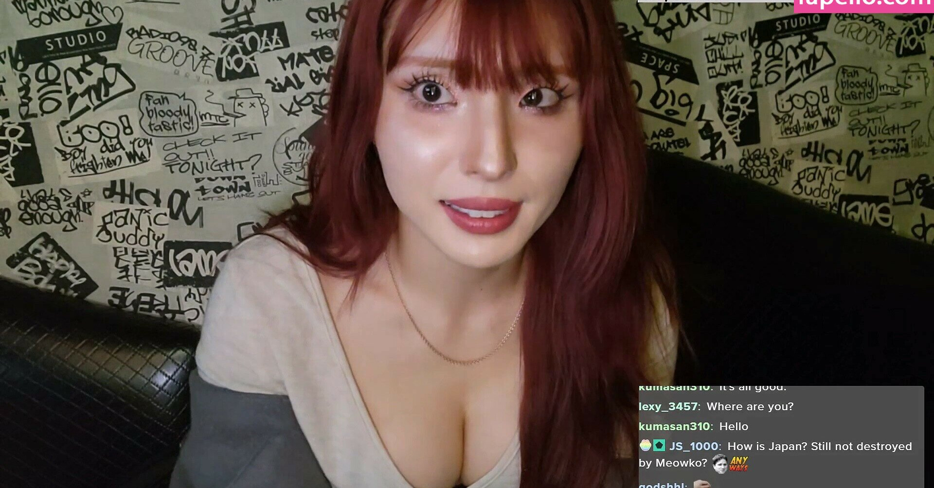 meowko gallery photo #1218