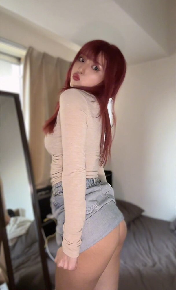 meowko gallery photo #1230