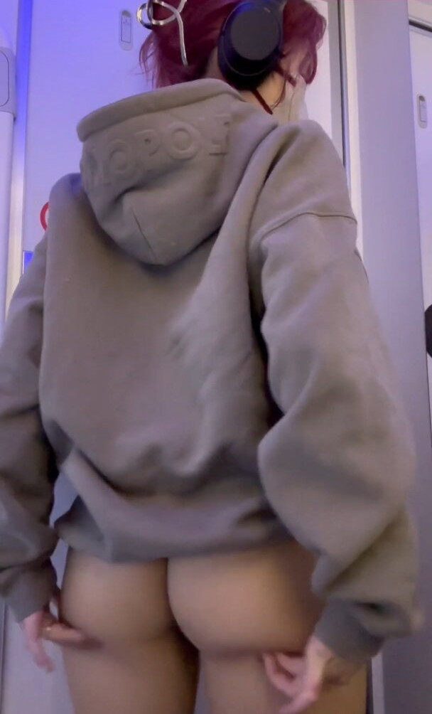 meowko gallery photo #1279