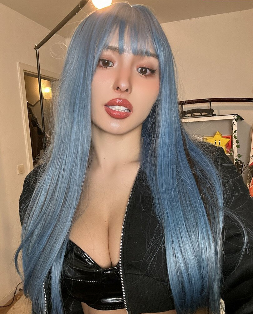 meowko gallery photo #1342