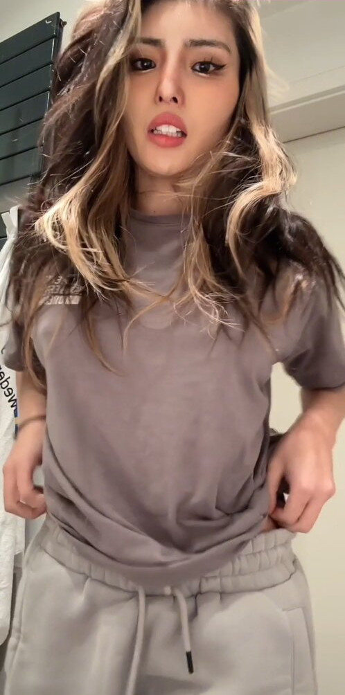 meowko gallery photo #1475