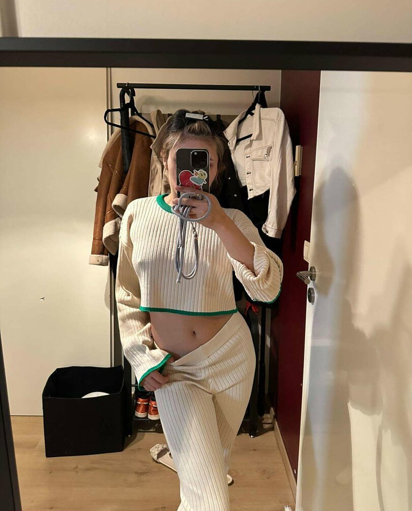 meowko gallery photo #1881