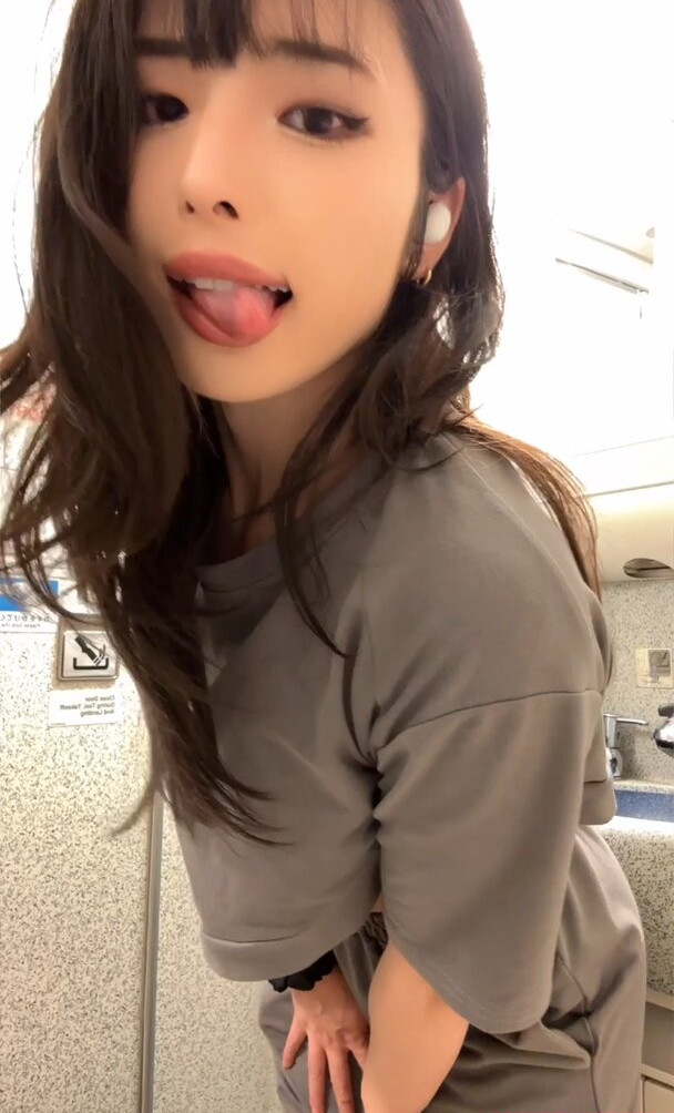 meowko gallery photo #2000