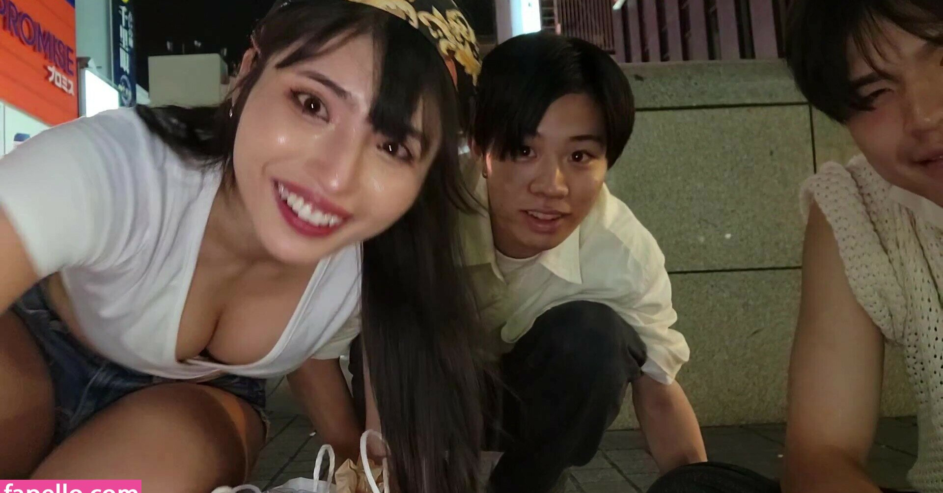 meowko gallery photo #2010