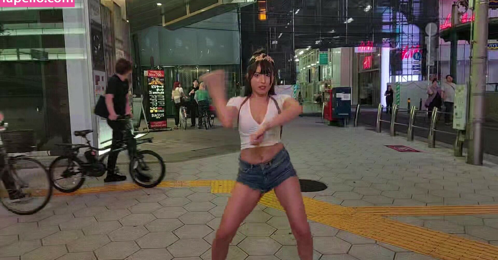 meowko gallery photo #2013