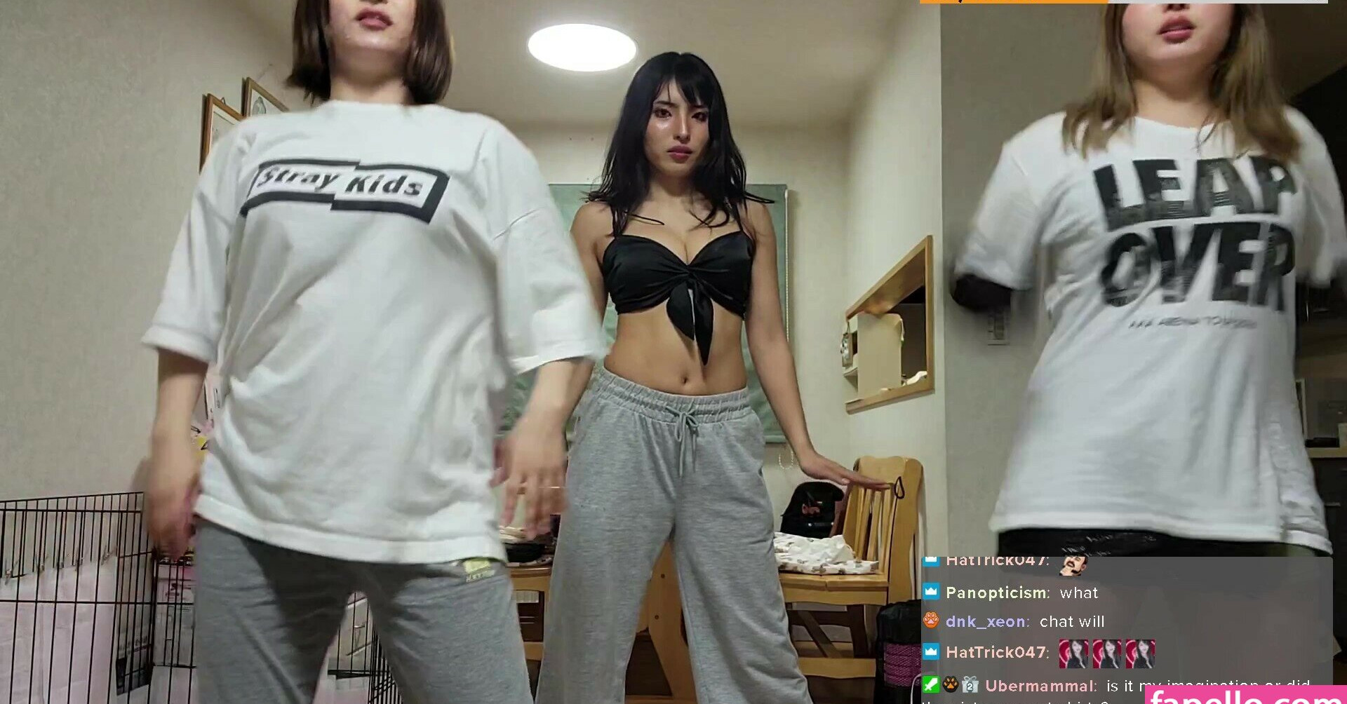 meowko gallery photo #2031