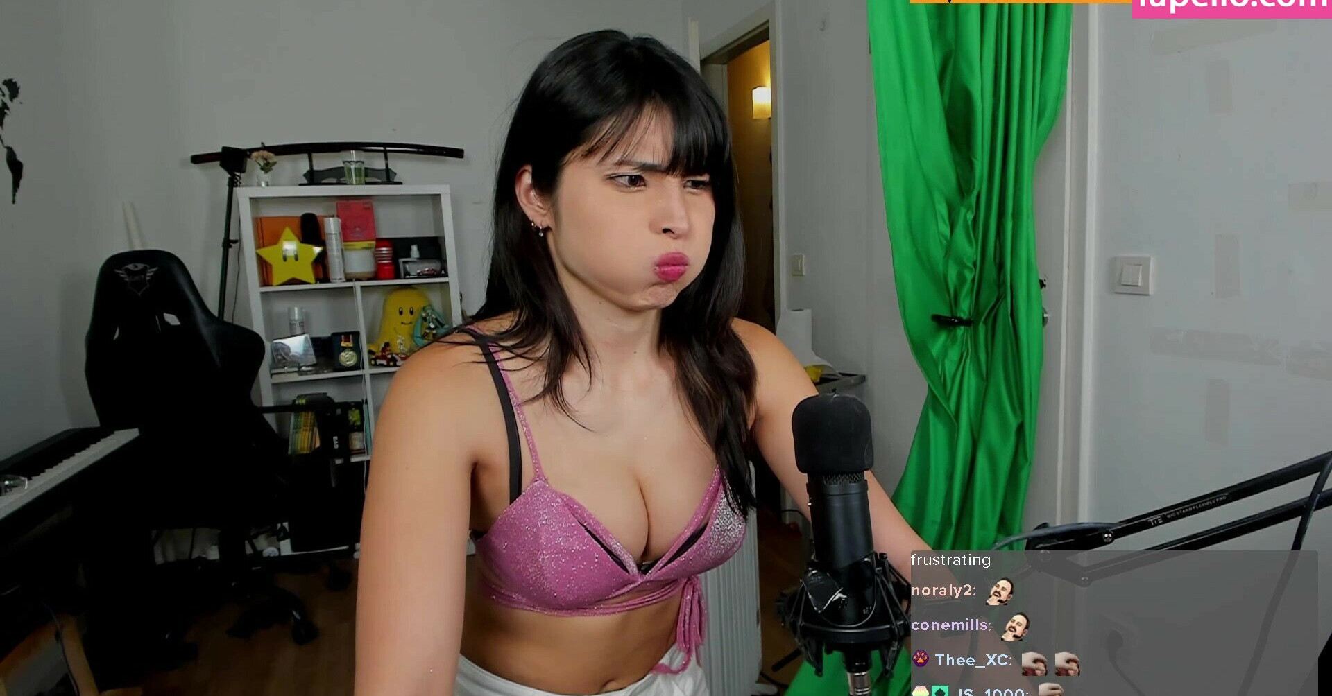 meowko gallery photo #2276