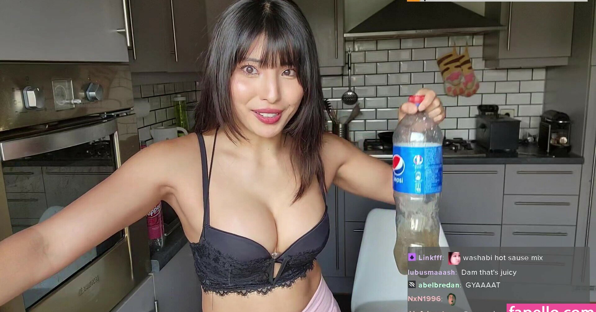 meowko gallery photo #2310