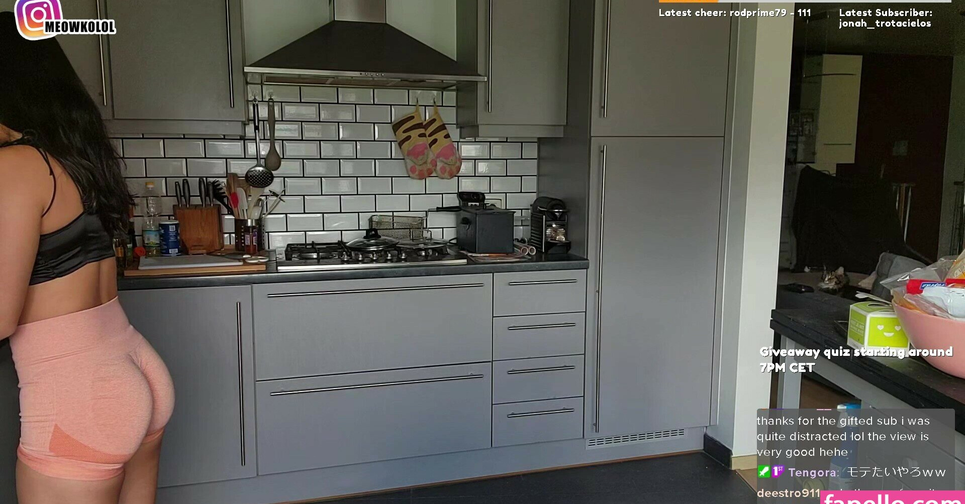 meowko gallery photo #2585