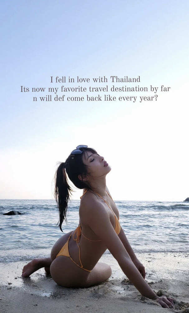 meowko gallery photo #2689