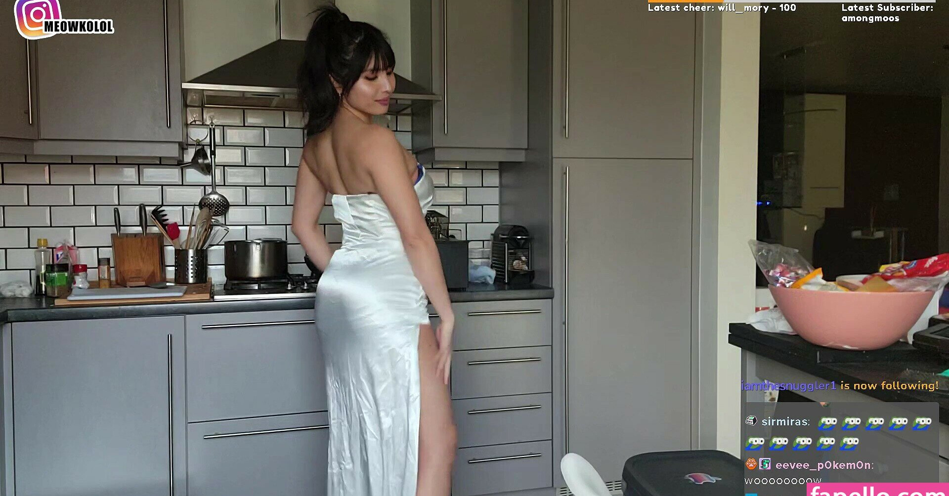 meowko gallery photo #2750