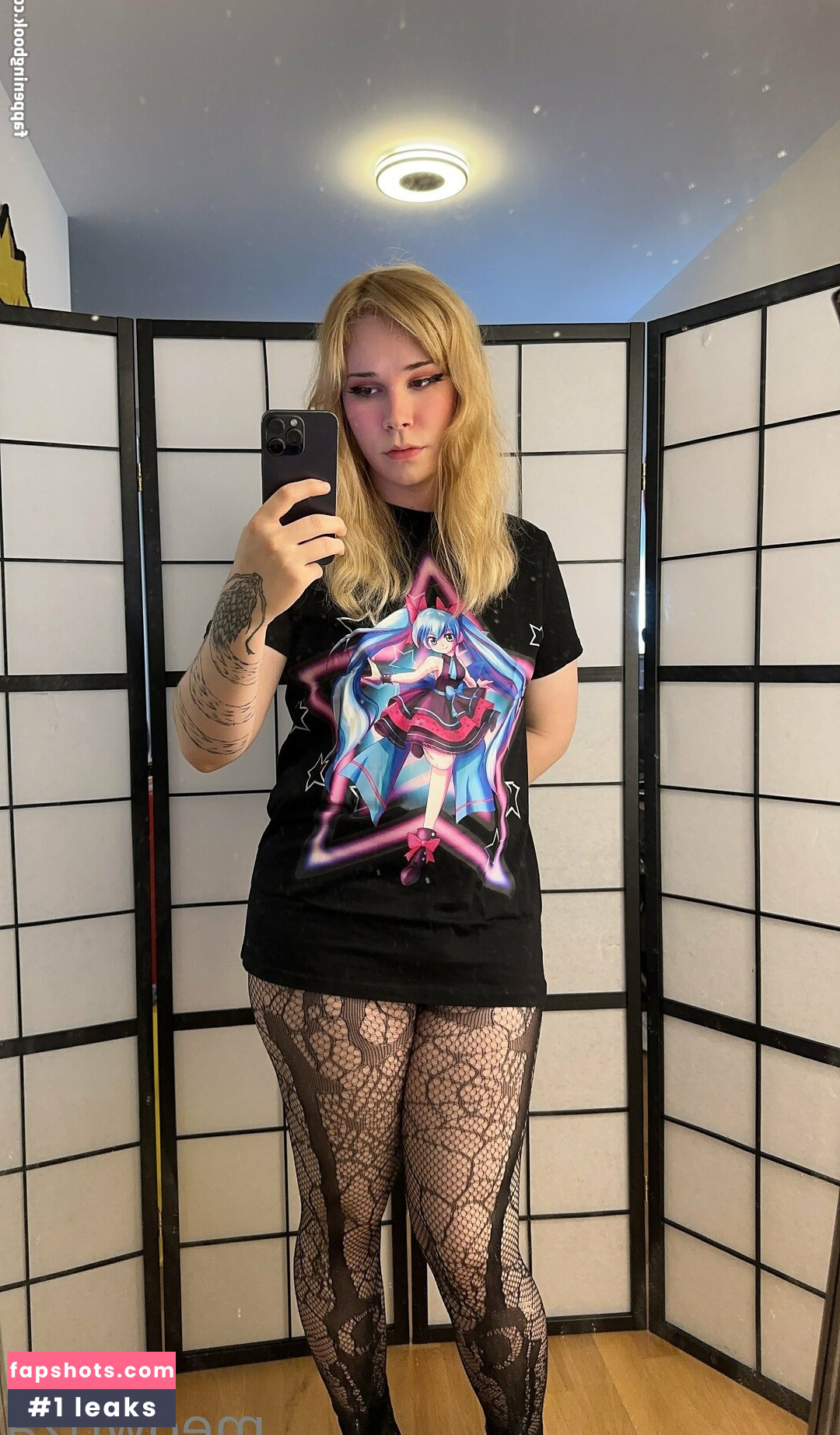 Meowriza gallery photo #209