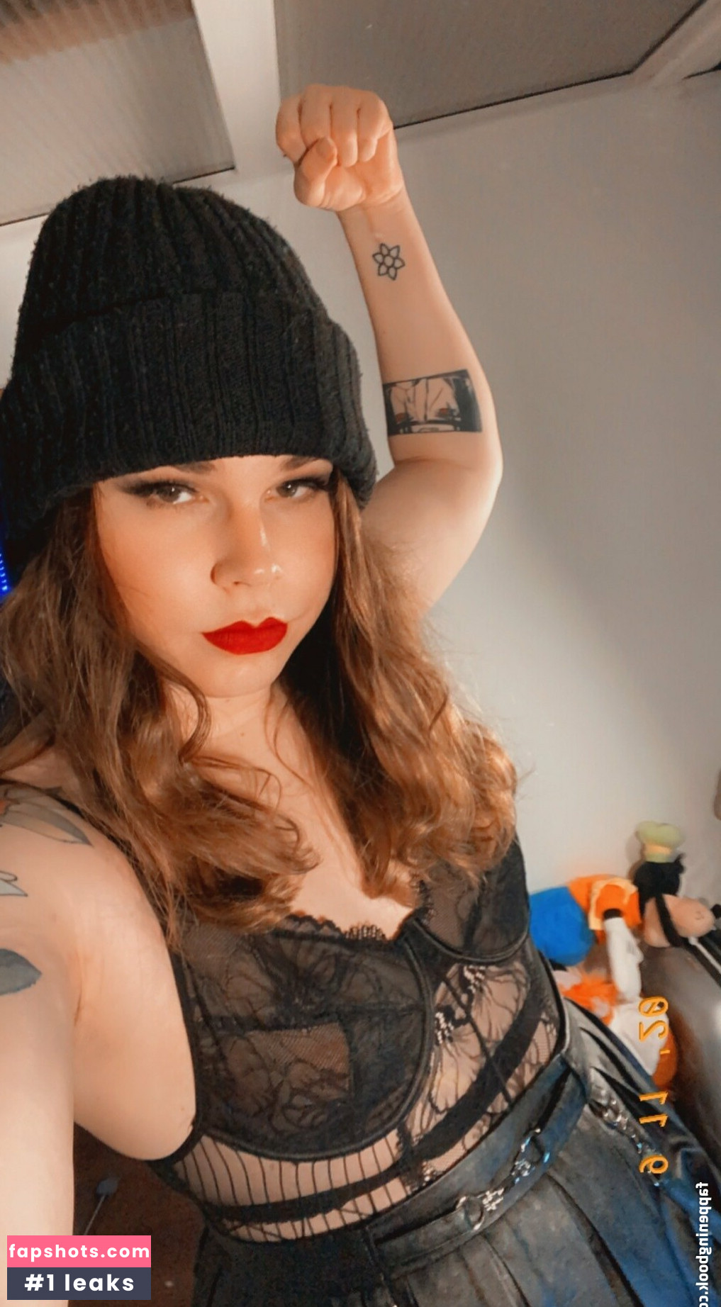 Meowriza gallery photo #94