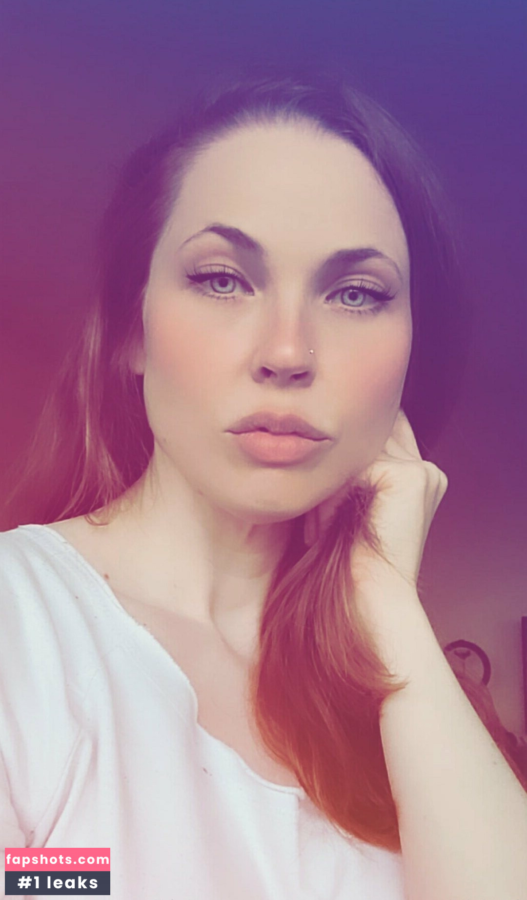 mer-malien nude babe gallery