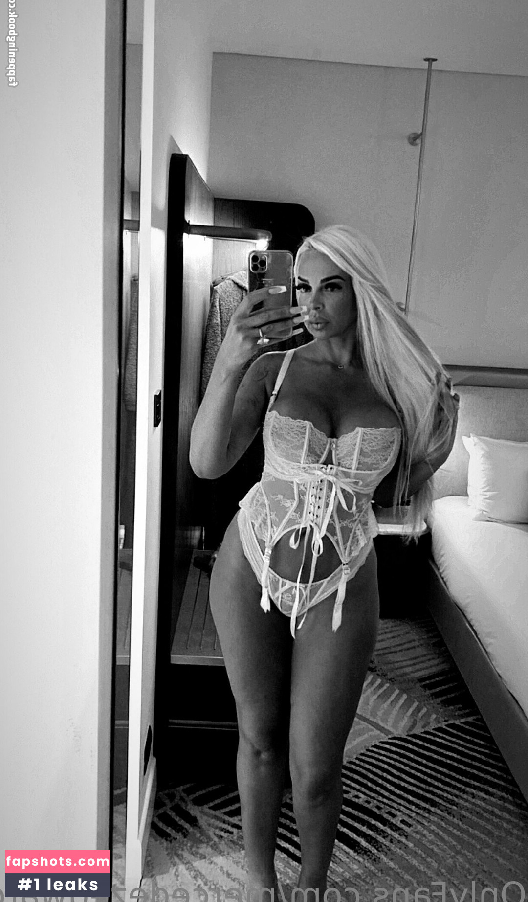 mercedezedwardzfree Nahé úniky fotek pouze od fanoušků #7 - Fapshots